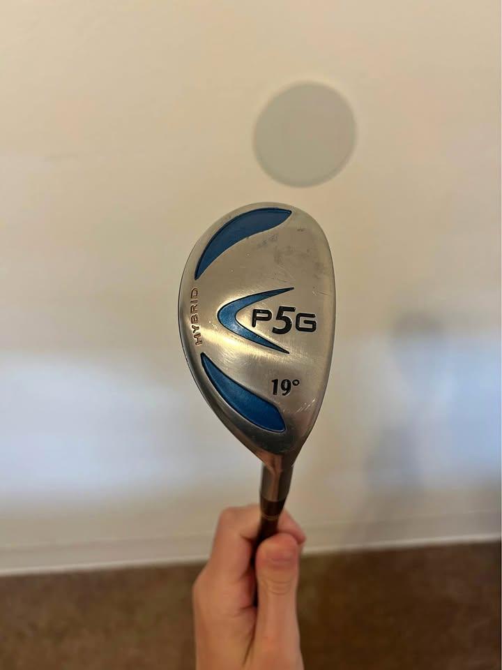 P5G 19° Hybrid Golf Club