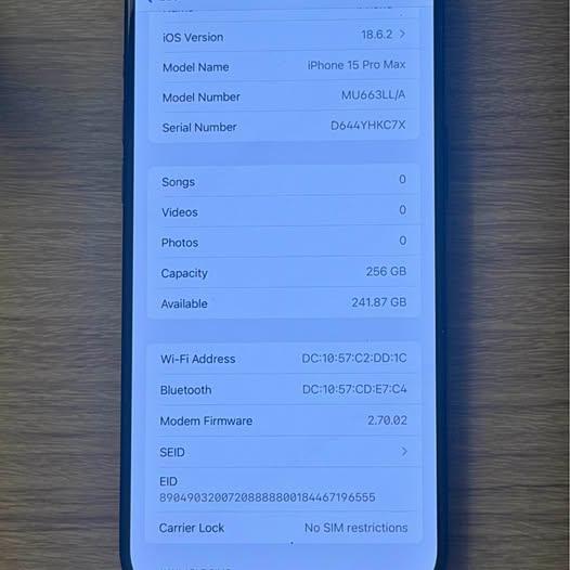 iPhone 15 Pro Max