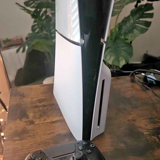 PlayStation 5 Disc Console Slim -1TB