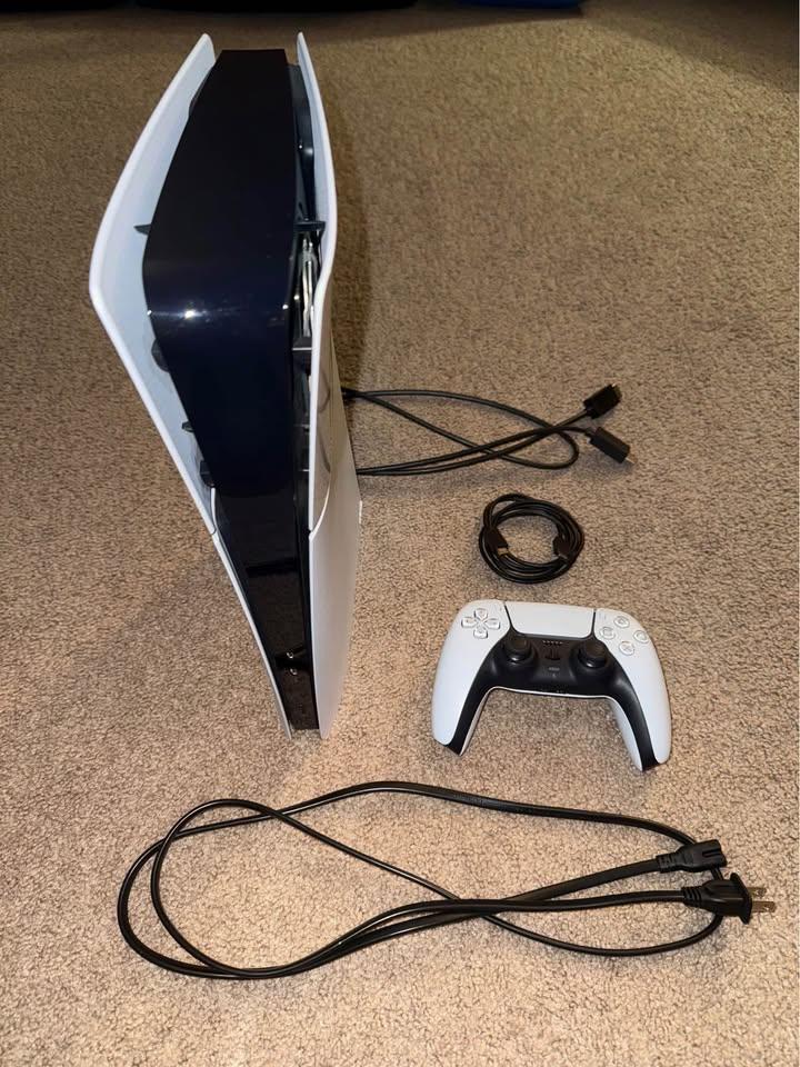 Sony PlayStation 5 Digital 2