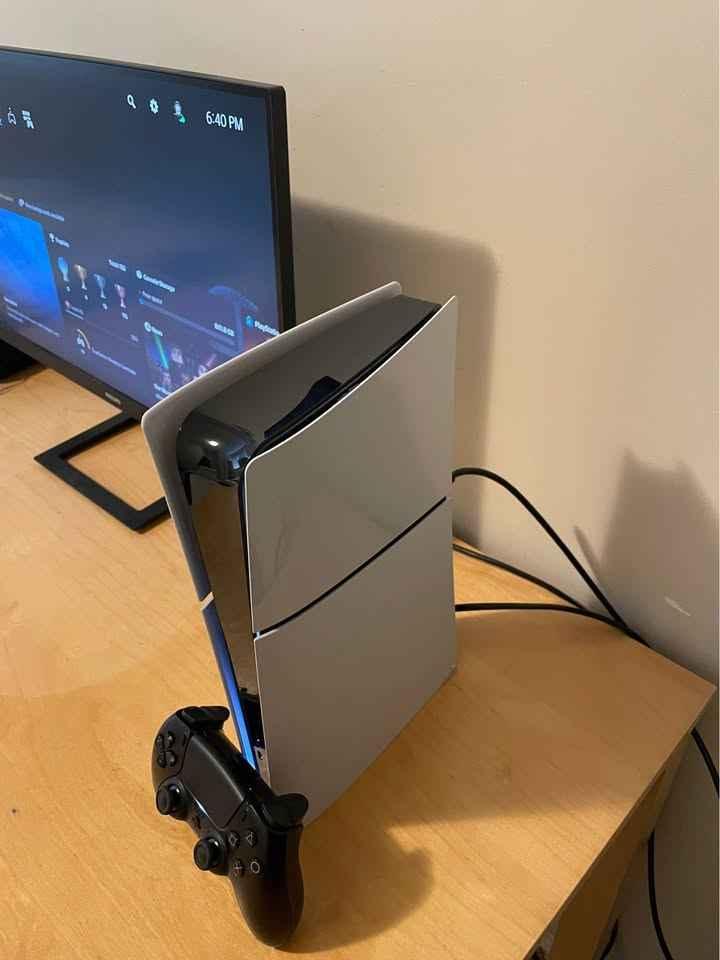 PLAYSTATION 5 2