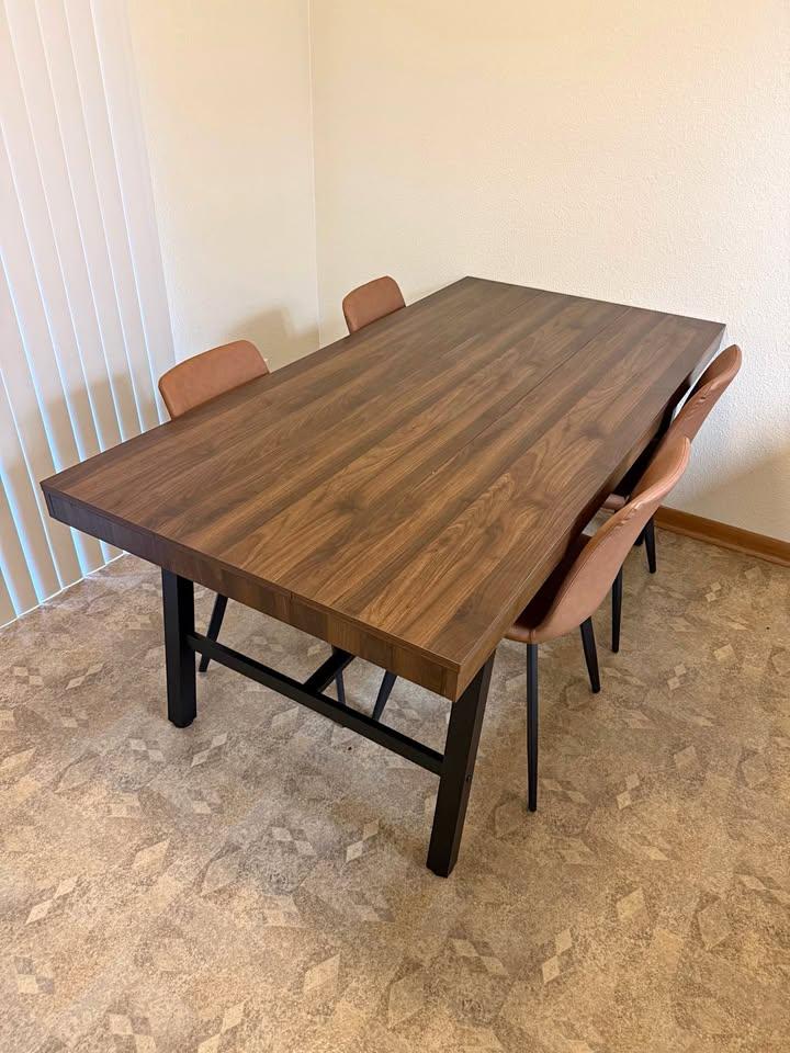 Dining Table set