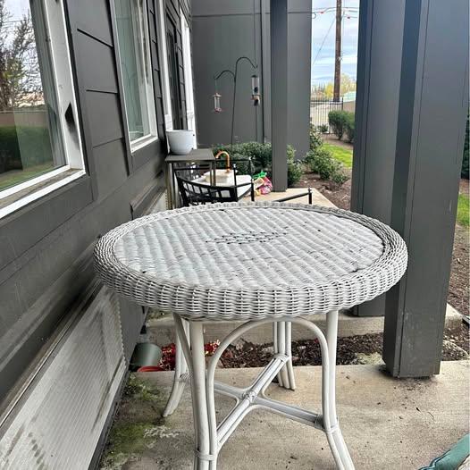 Outdoor wicker table