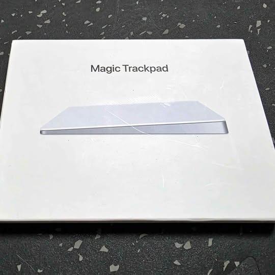 Apple Magic Trackpad 2