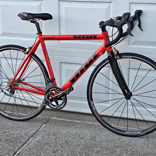 54cm Vitus Road Bike