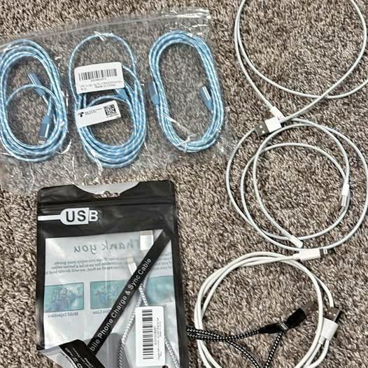 Lightning charging cables