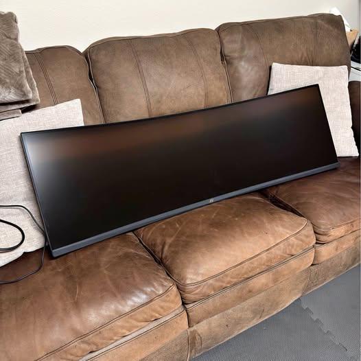 ASUS ROG 49” Ultrawide Curved Gaming Monitor (XG49VQ)