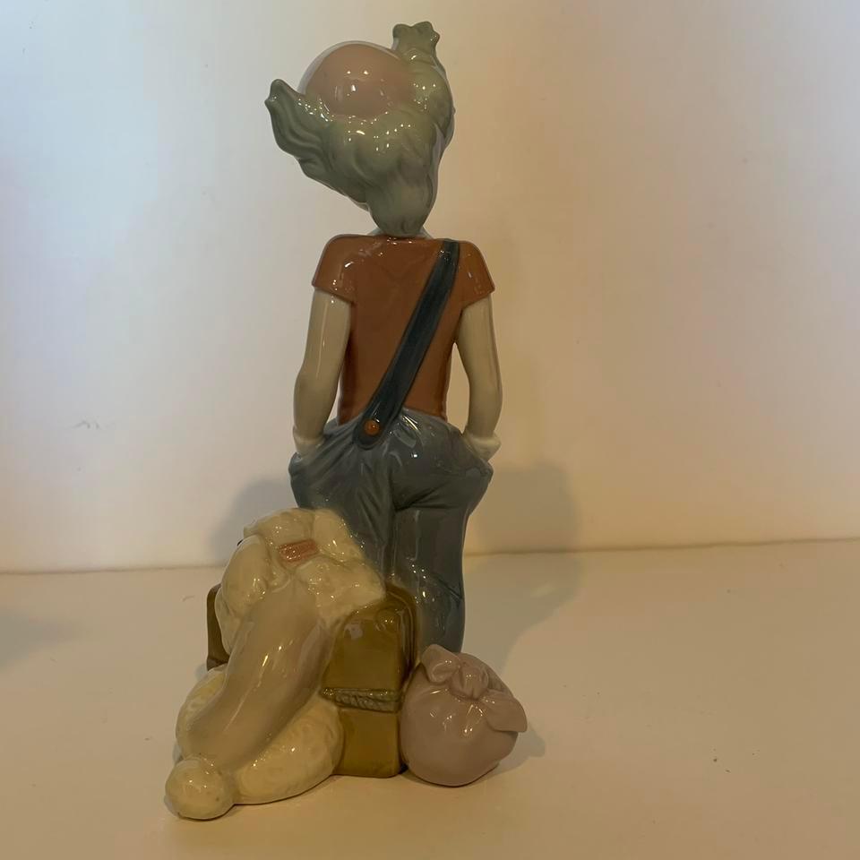 Lladro Clown Big Top Figurine 2