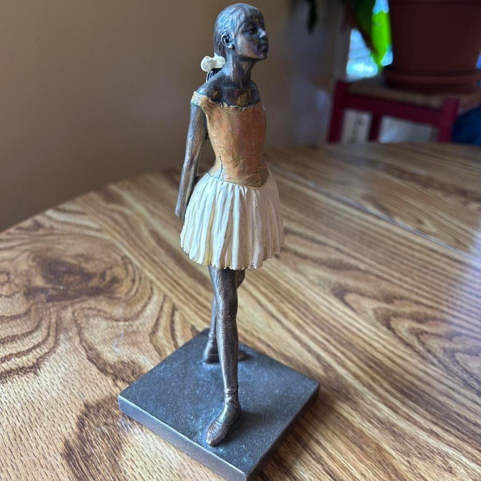 7 Inch Tall Reproduction Of 43de 3