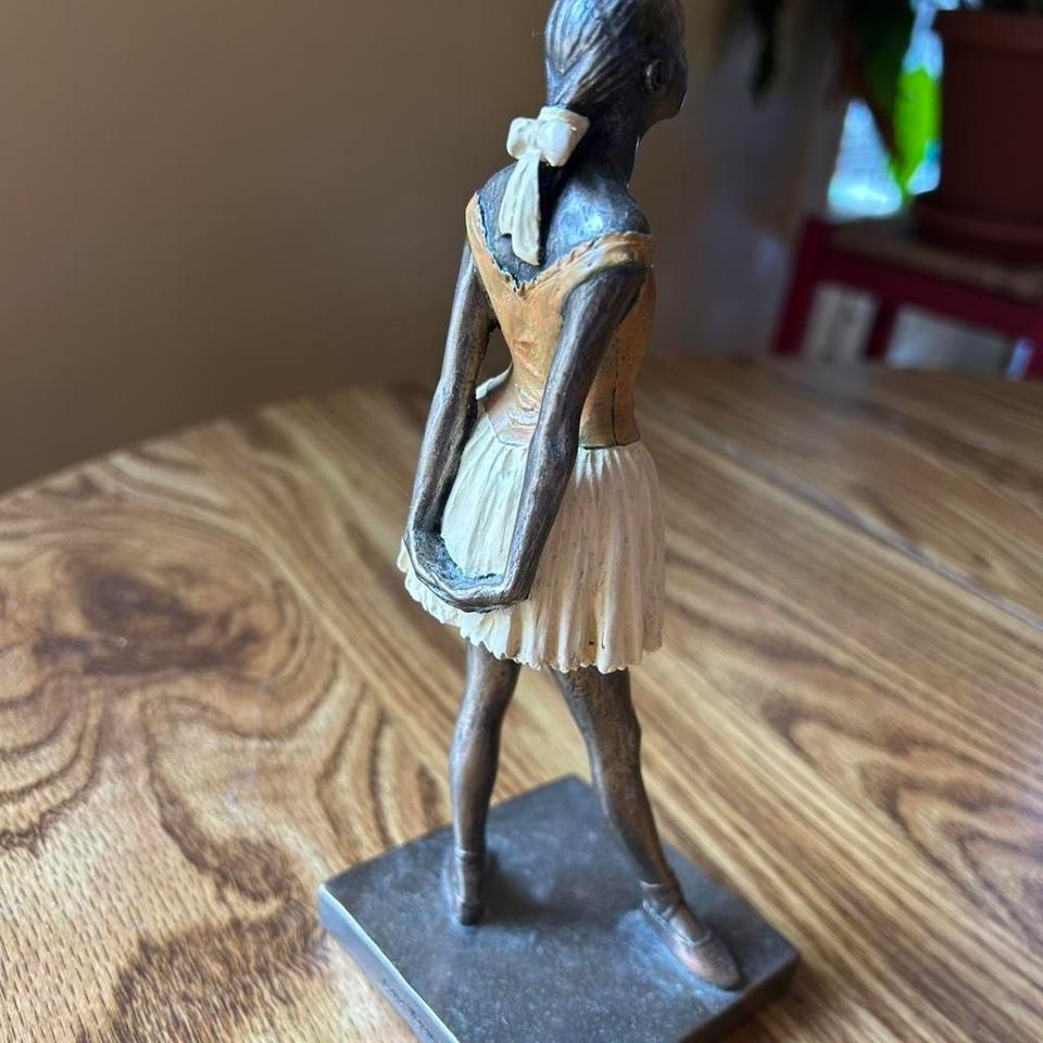 7 Inch Tall Reproduction Of 43de 4