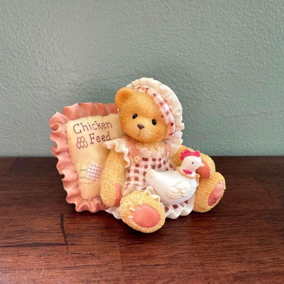 Vintage 1998 Cherished Teddies Lori
