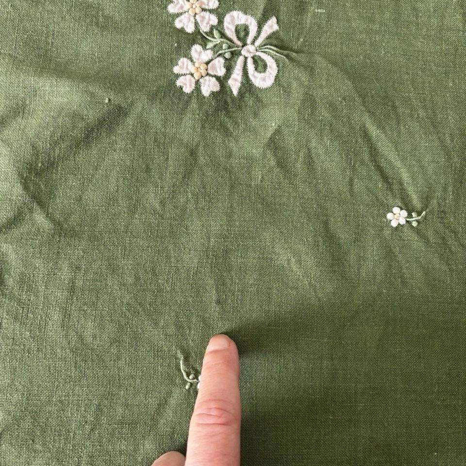 40 In2 Scallop Ham Tablecloth D733 7