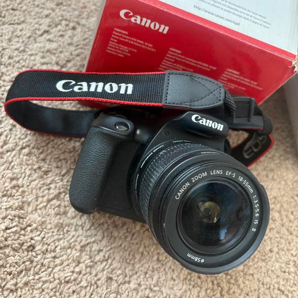 Canon Eos Rebel T6 Digital