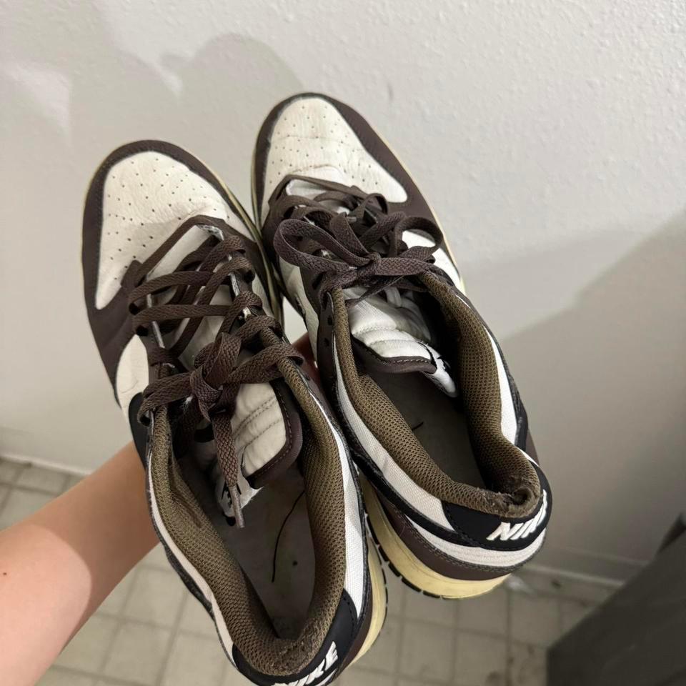 Brown Nike Dunks Has A C6c3 3