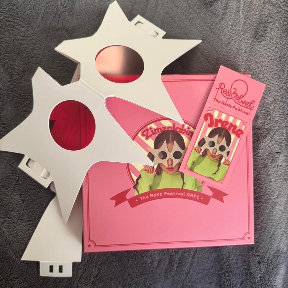 Wts Red Velvet The Reve 9634 3
