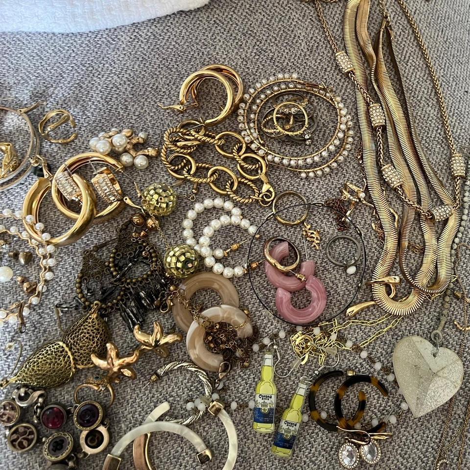 Assortment Of Jewelry Gold Silver 29df 3
