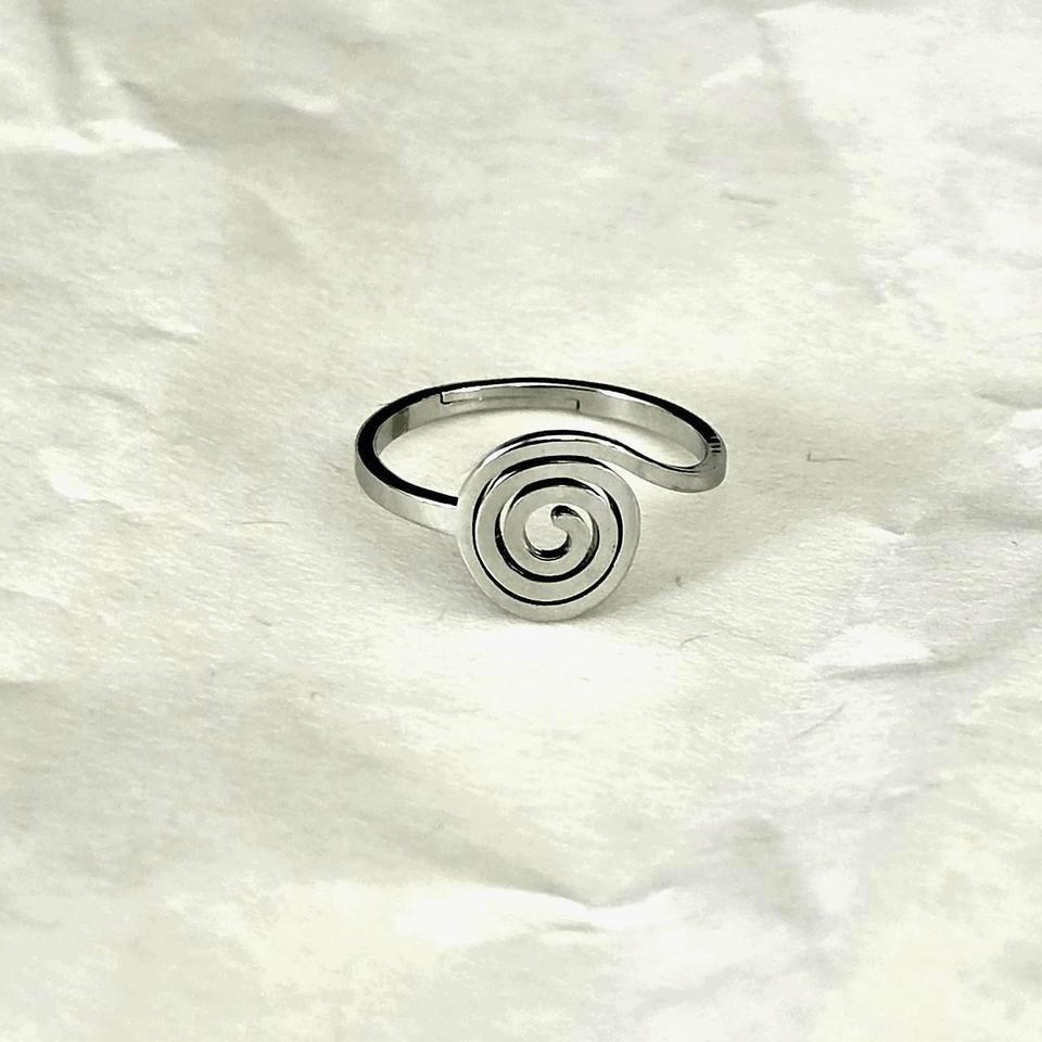 Spiral Ring In Silver Brand C5b5 4