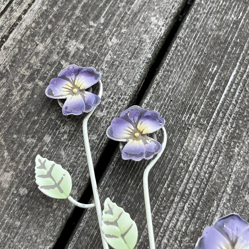 Purple Pansies Picture Holder 2