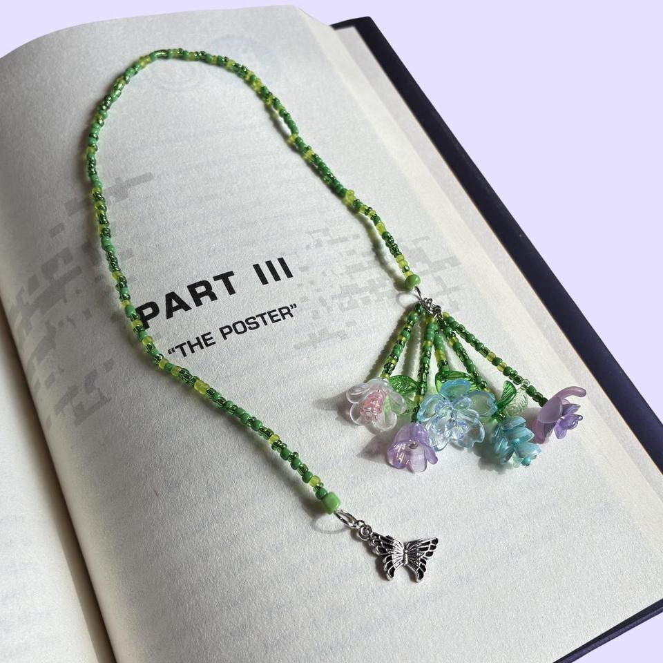 Green Beaded Bookmark With Blue 1354
