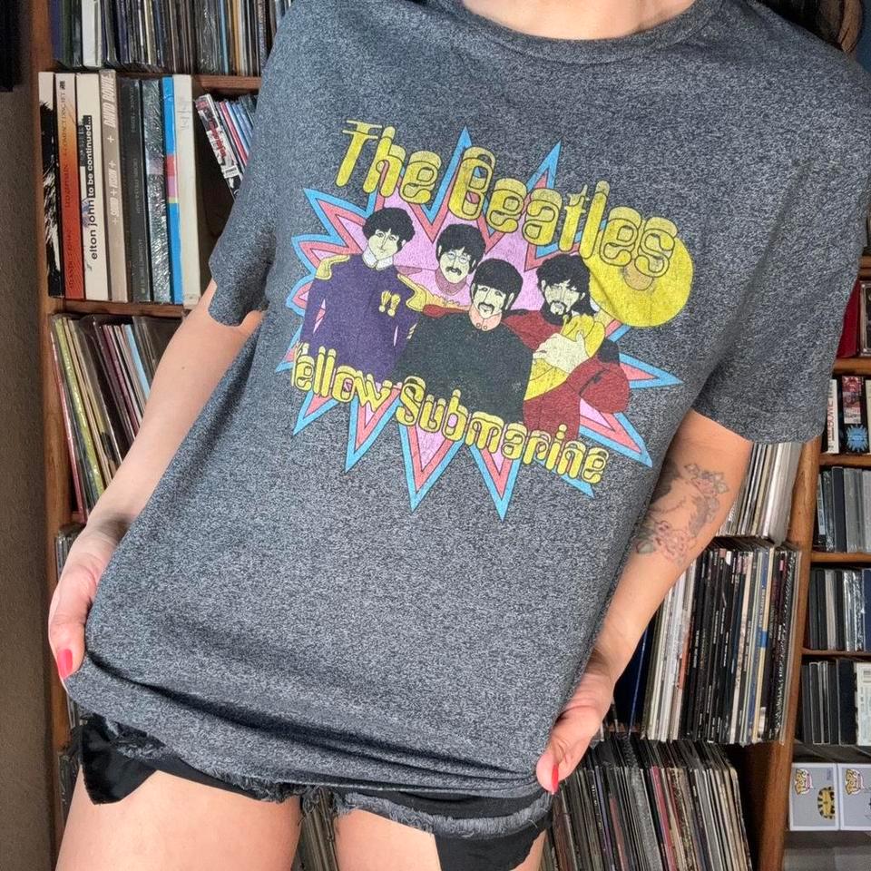 The Beatles Cartoon Gray Tshirt Fafa 3