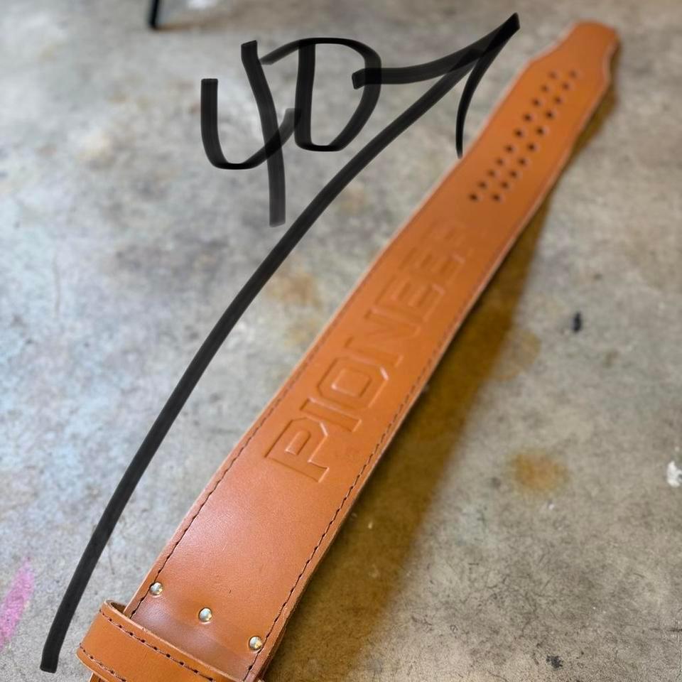 Pioneer Leather Powerlifting Belt Size 6