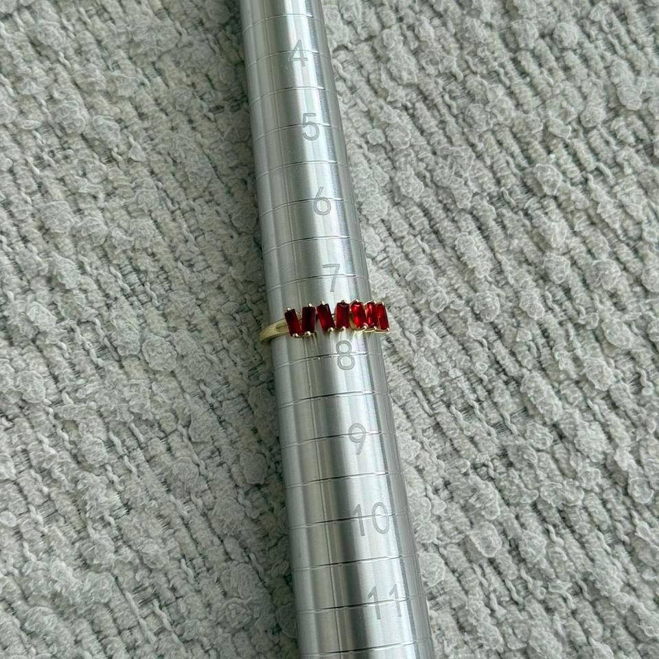 Gold Tone And Red Garnet F8c4 4