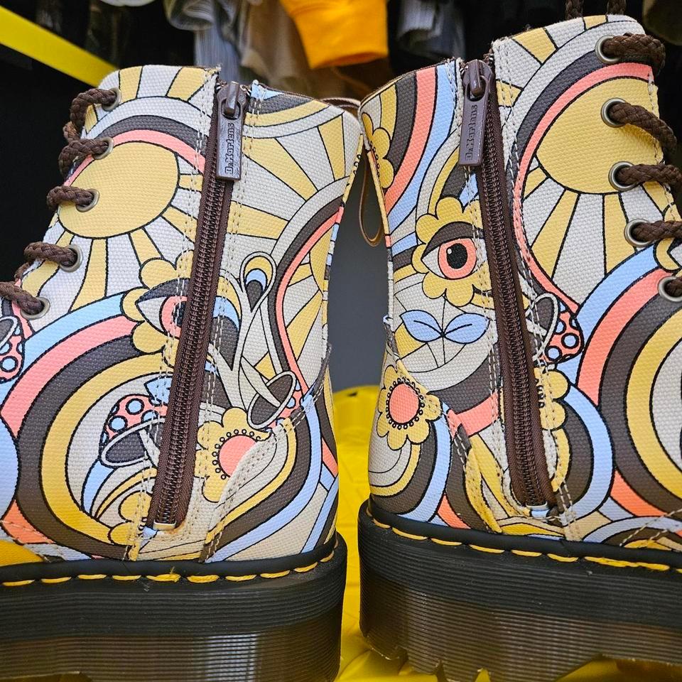 Dr Martens Retro Ray Vegan 5