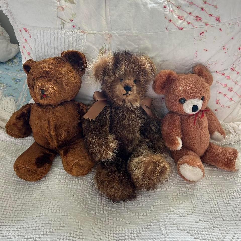 Vintage Teddy Bears This Listing B755