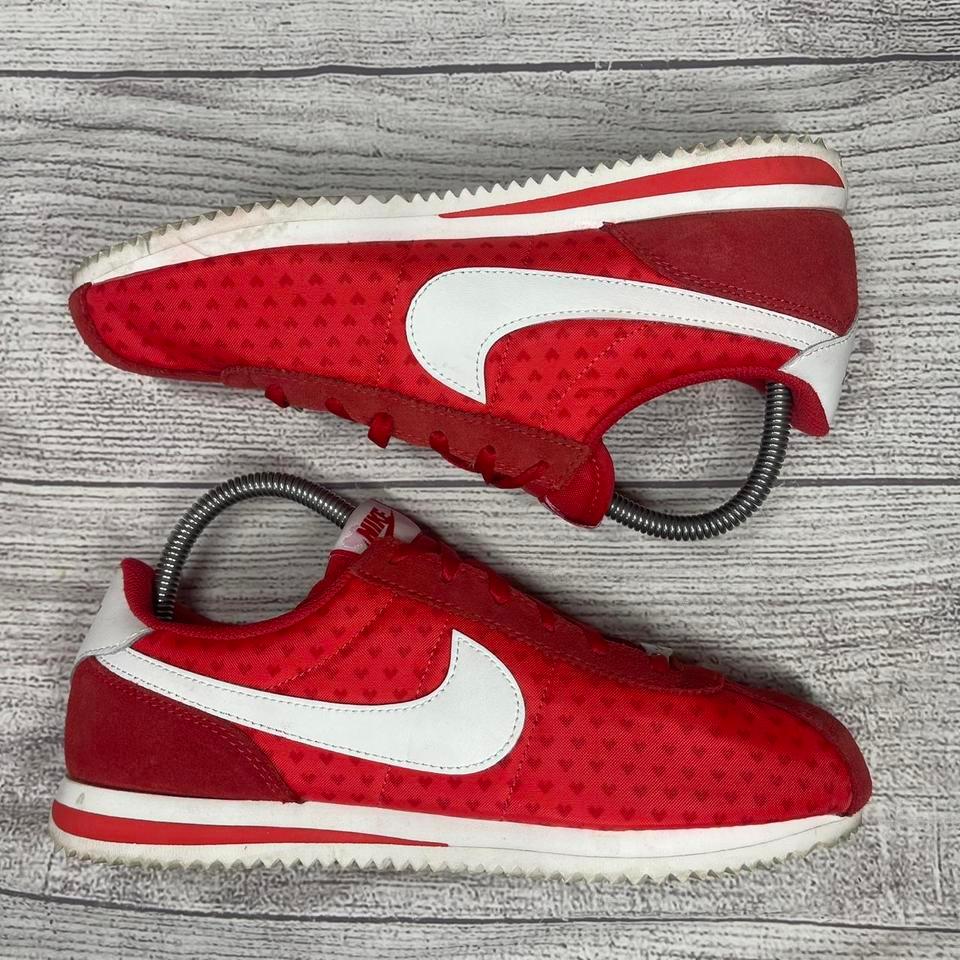 Nike Womens 75 Cortez Valentines Df7e