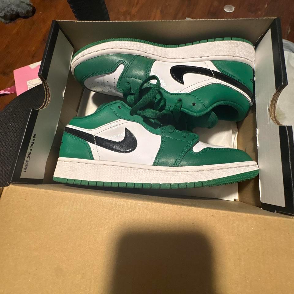 Air Jordan 1 Low White 8965 5