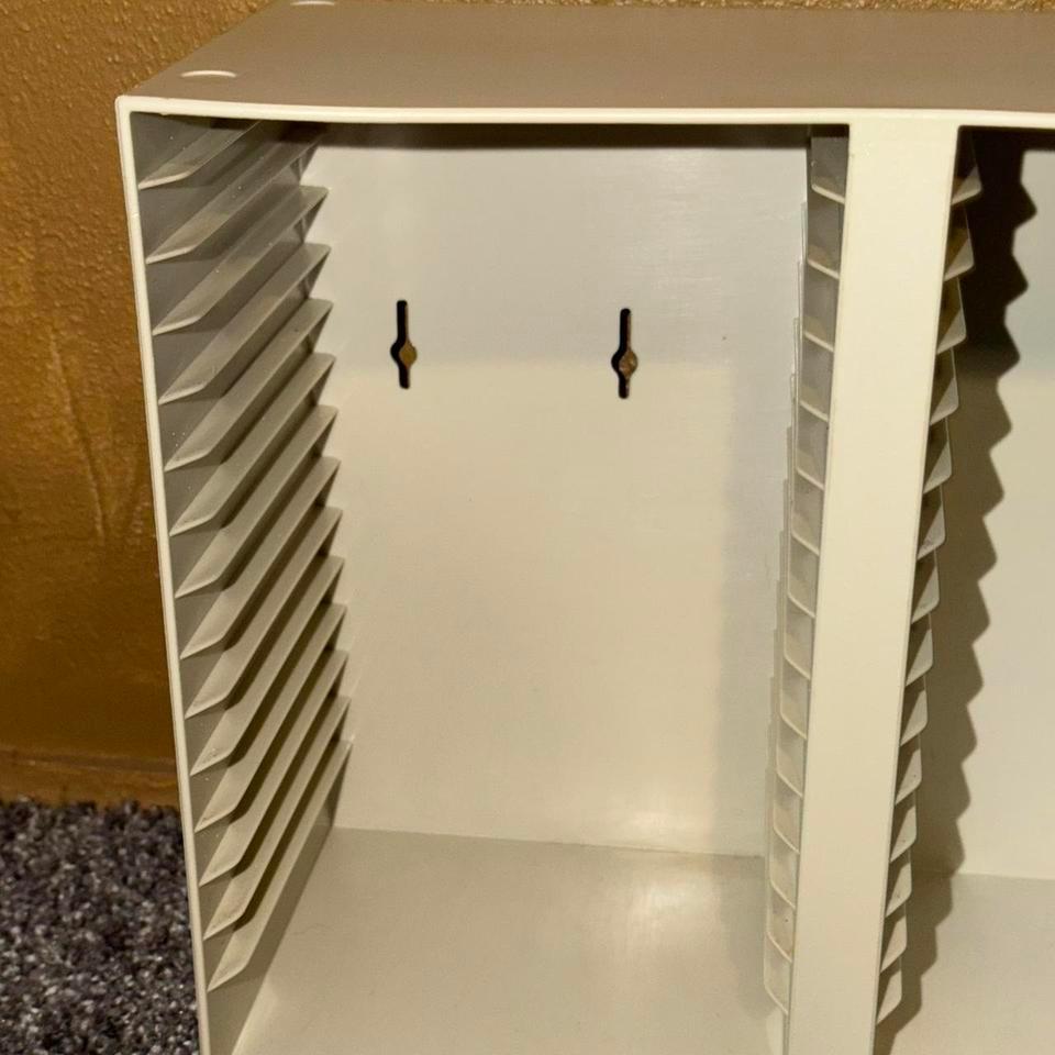 Tenex Medin Work Storage Cd B4c2 4