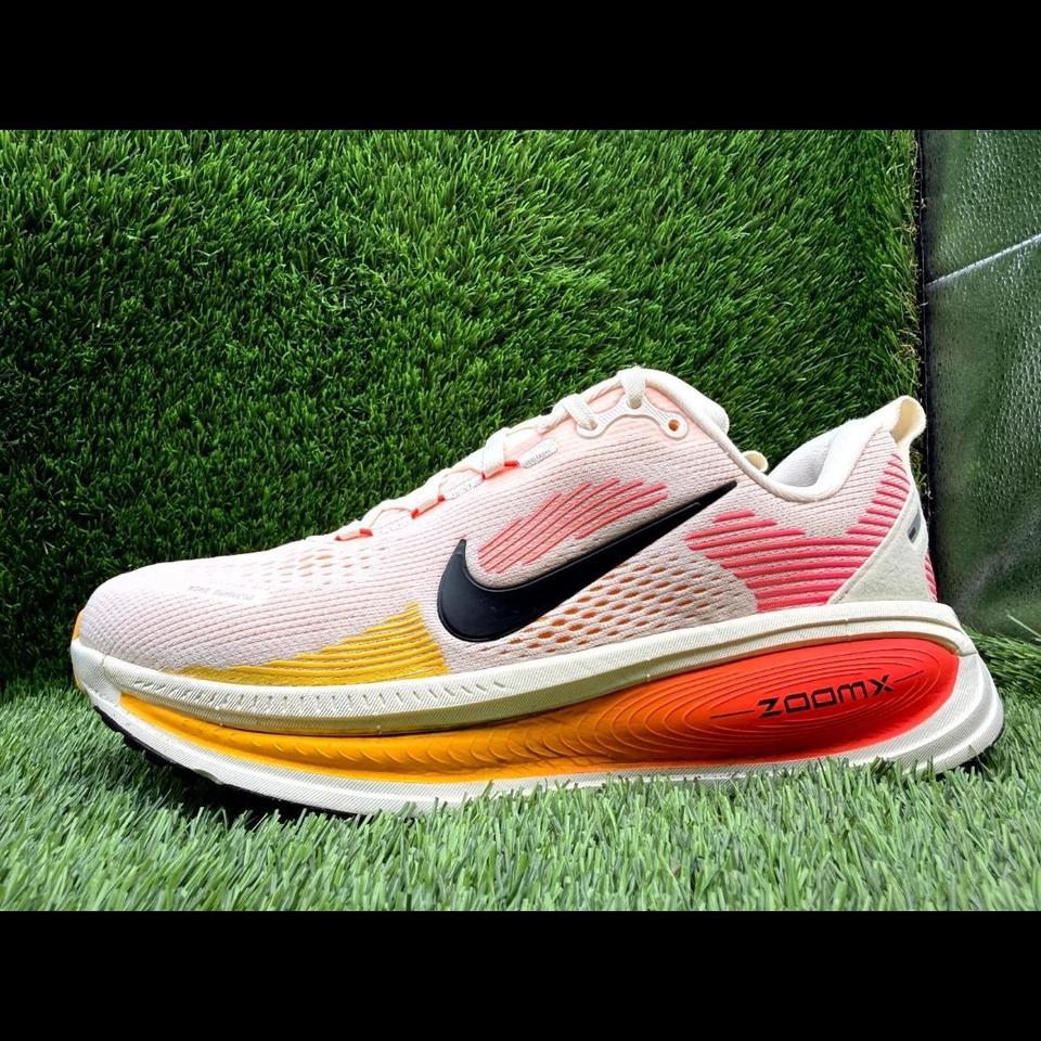 Nike Vomero 18 Worn 3 2891