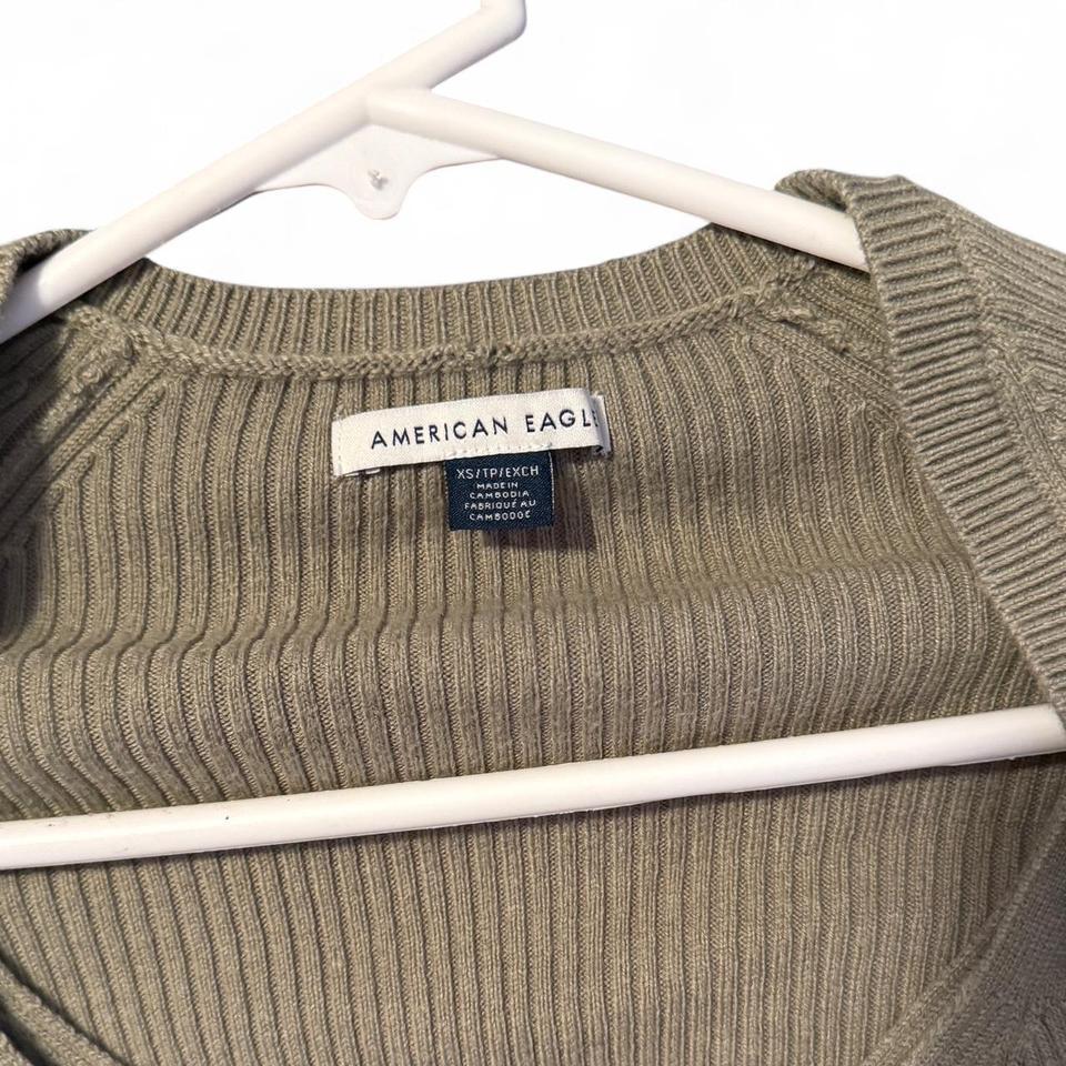 American Eagle Green Crop Top 2