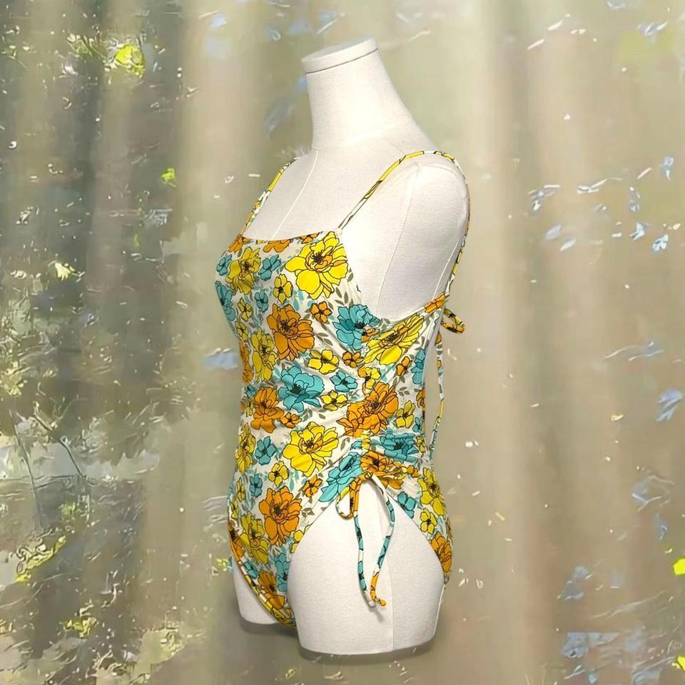 Nwt High Cut Adjustable Floral F455 2