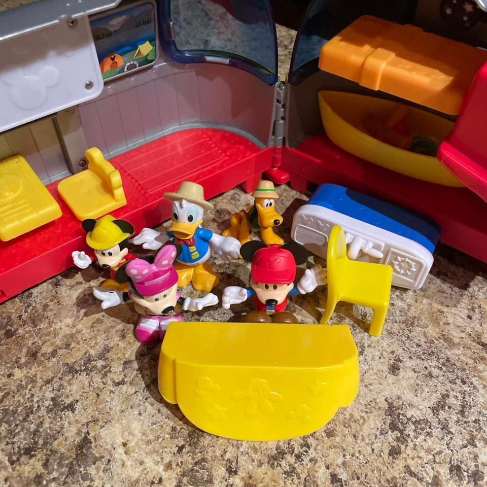 Mickey Mouse Clubhouse Camper Rv 4