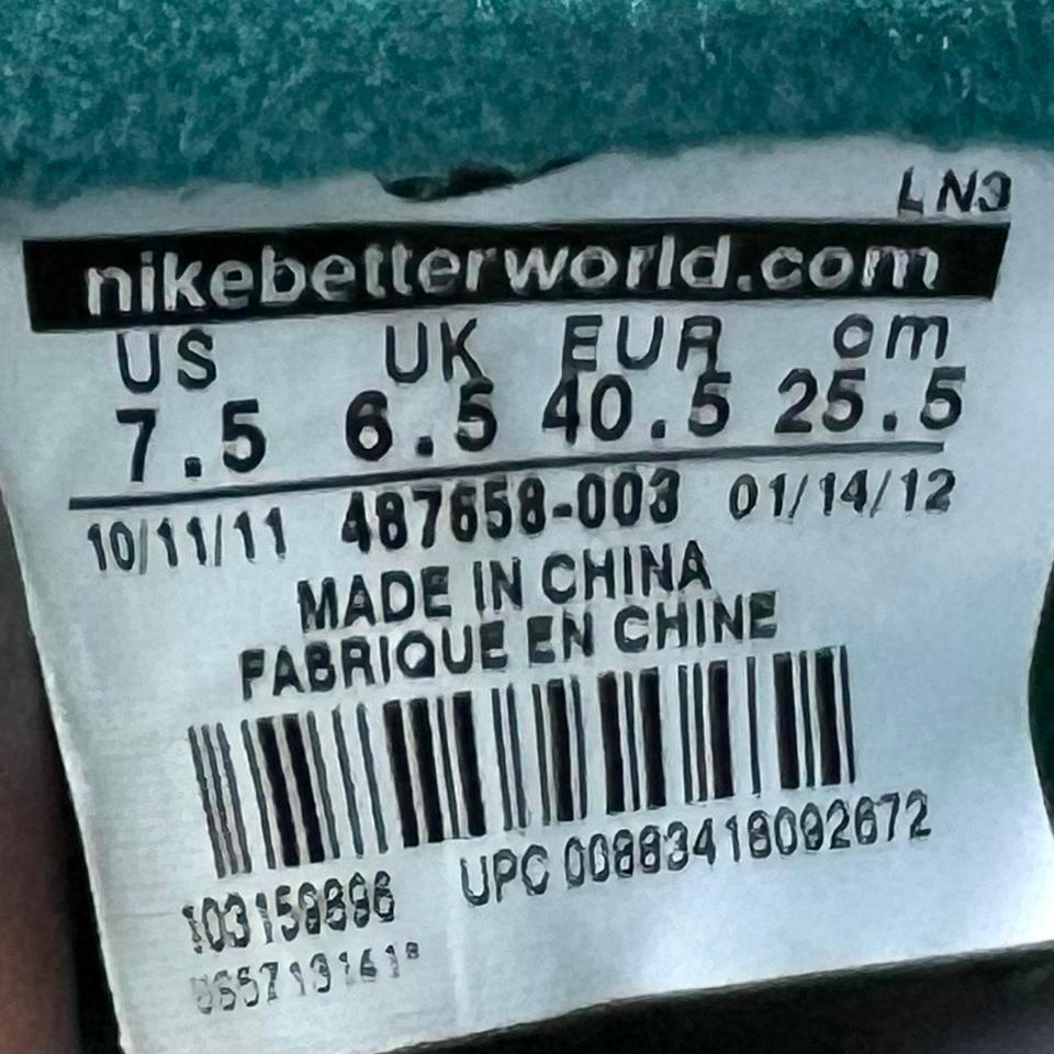 Clean Nike Size 75 Mens A079 8