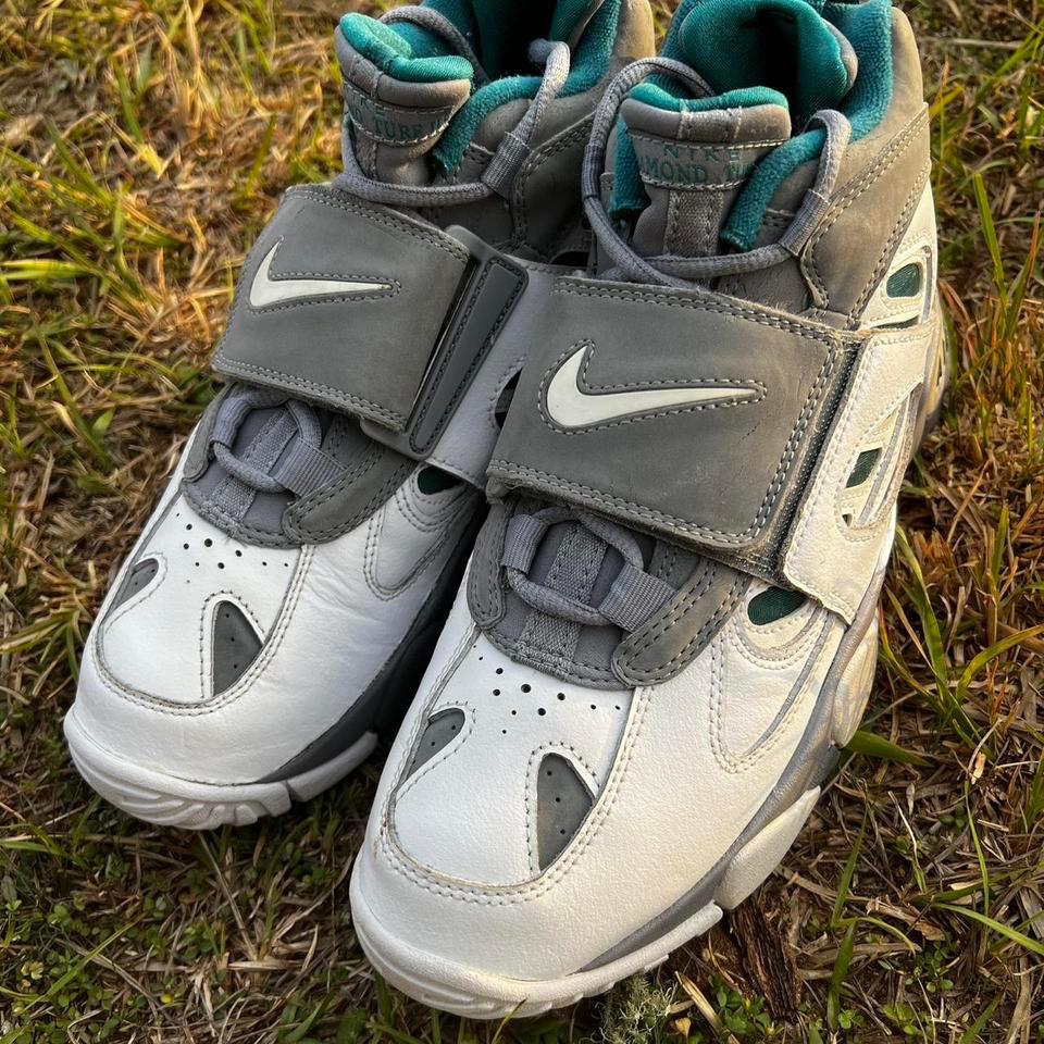 Clean Nike Size 9 Womens Bad5 3