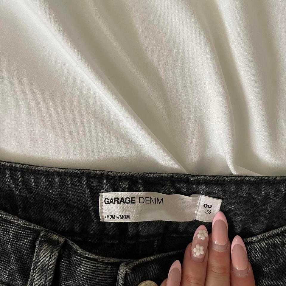 Garage Mom Jean Size 23 5