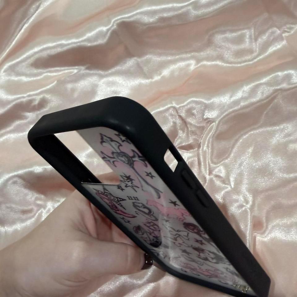 Nessa Barrett X Wildflower Phone 7