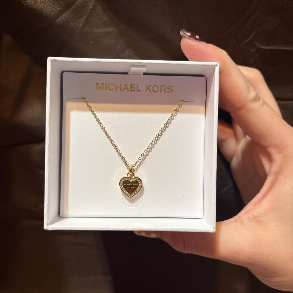 Michael Kors Gold Heart Pendant 551c