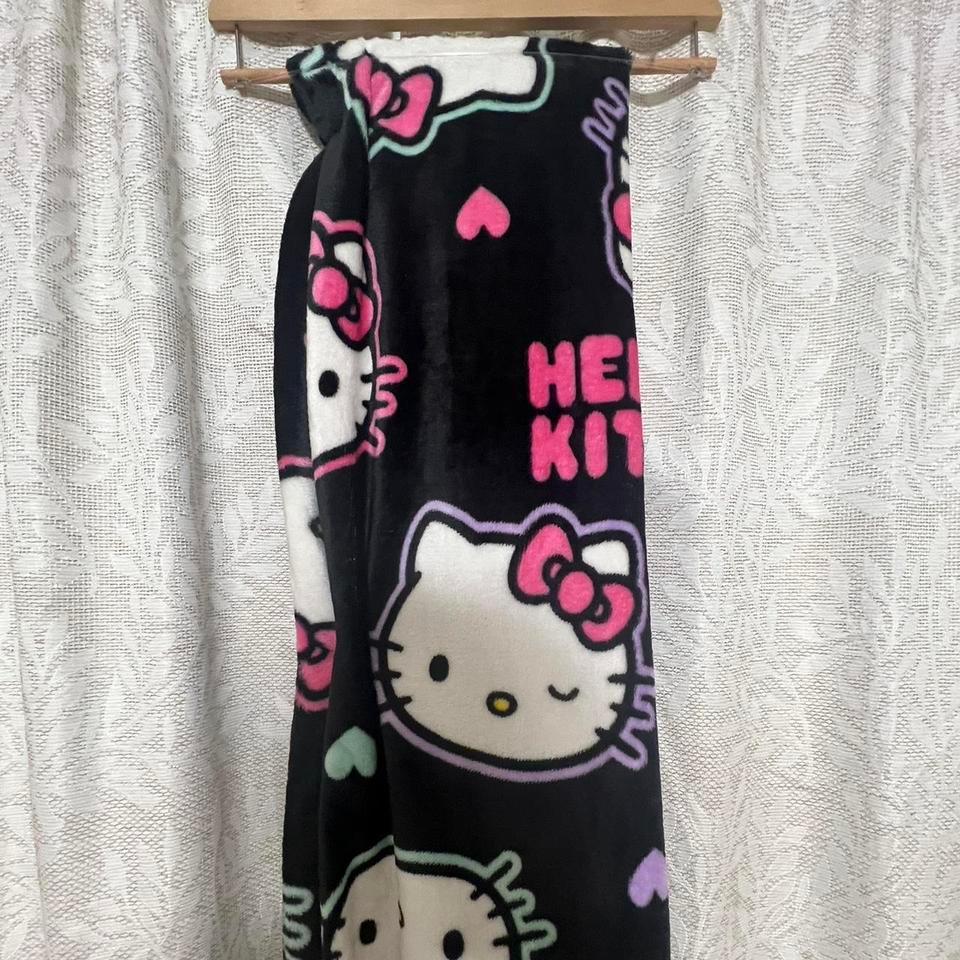 Hello Kitty Throw Blanket Brand 2