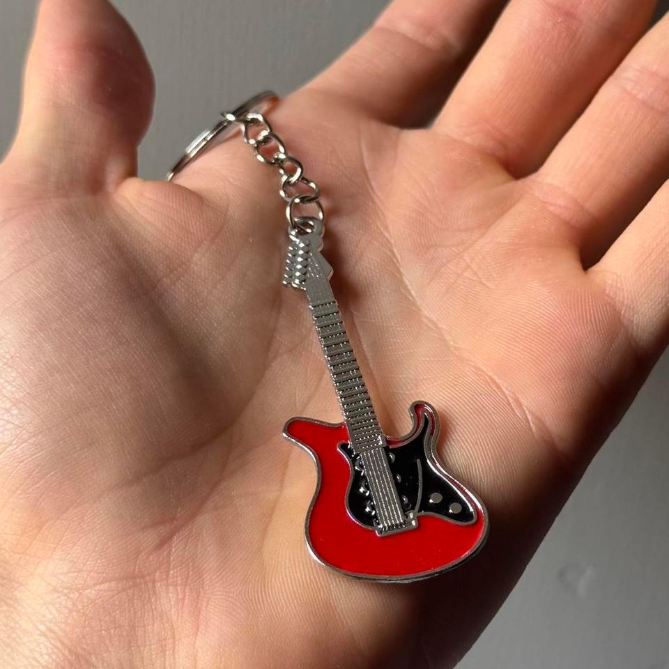 Red Metal Guitar Keychain Guitar Ccf3 3