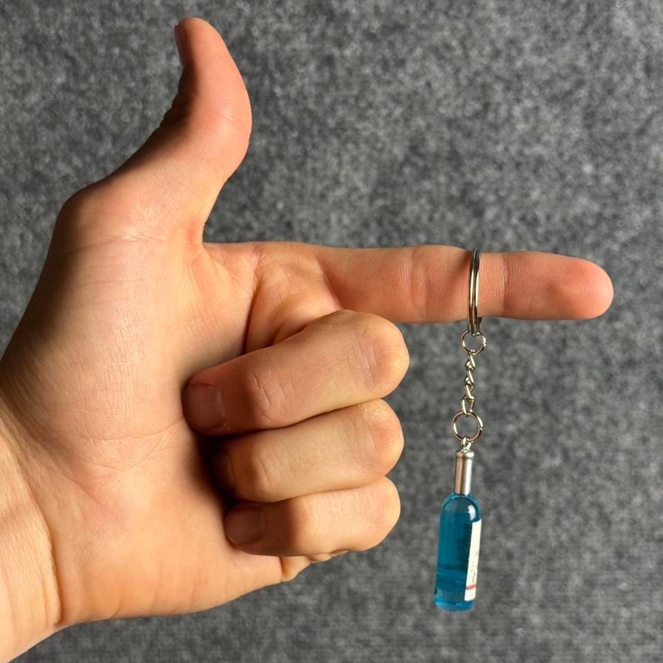 Miniature Blue Wine Bottle Keychain A932 3