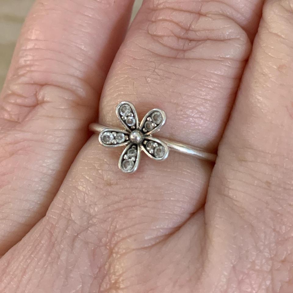 Pandora Dazzling Daisy 925 Sterling 5