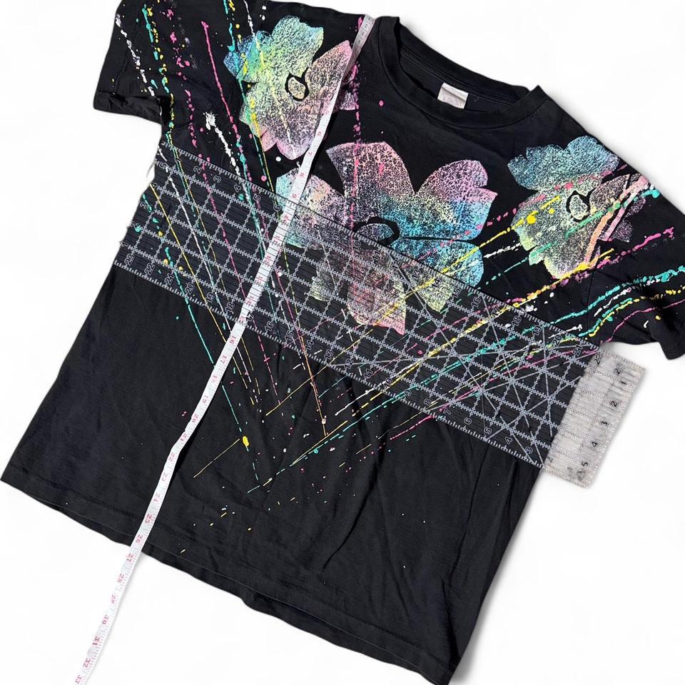 Vintage 1980s Flower Tee 2207 2