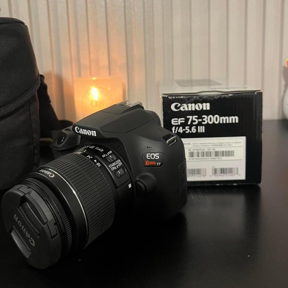 Canon Eos Rebel T7 Camera 2
