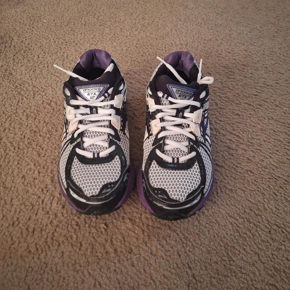 White Silver And Purple Brooks