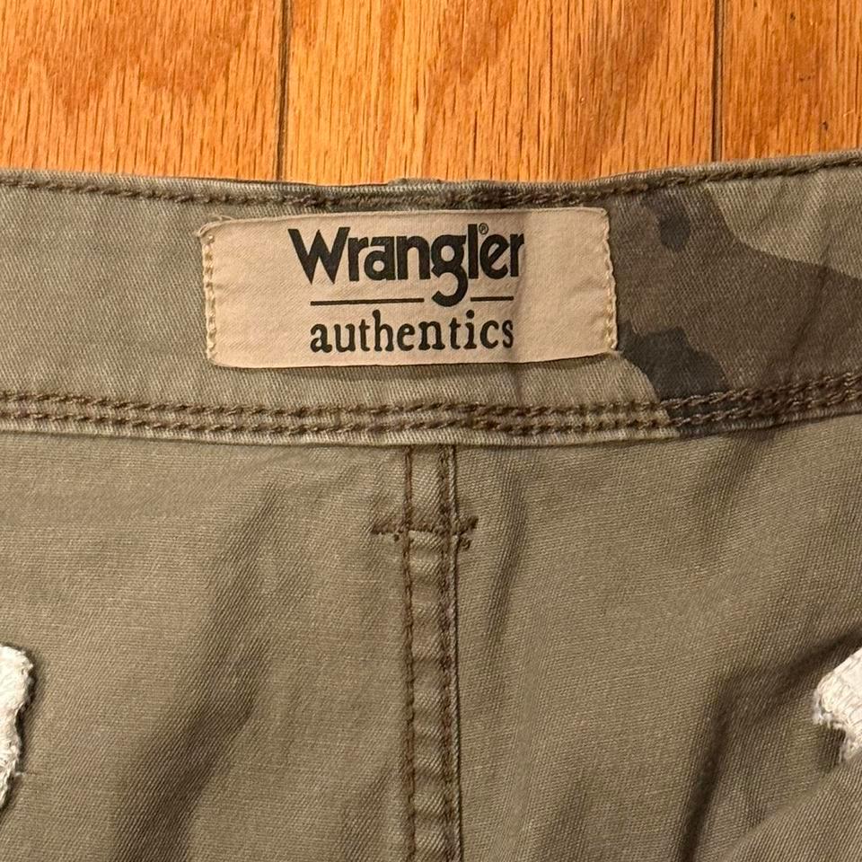Wrangler Camo Cargo Shorts 100 6663 4