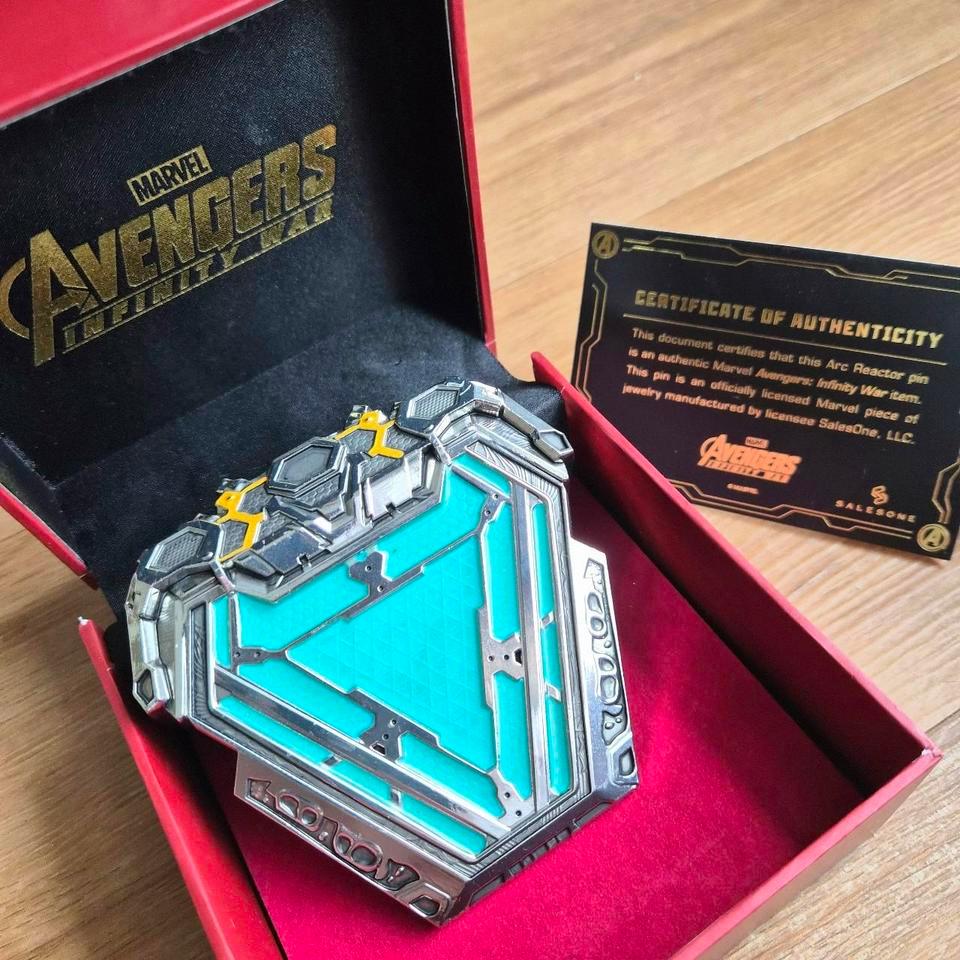 Marvel Collectors Item Avengers Infinity C317