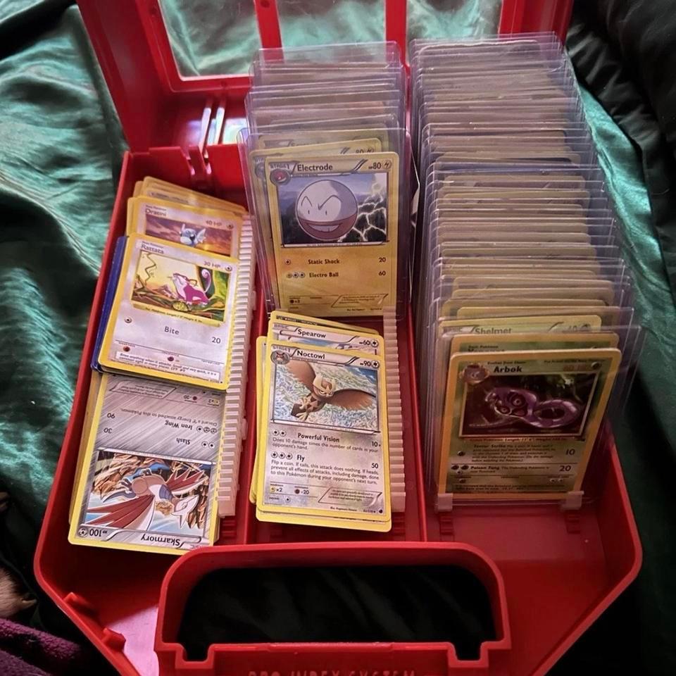 Pokemon Card Collection Lot 7b24